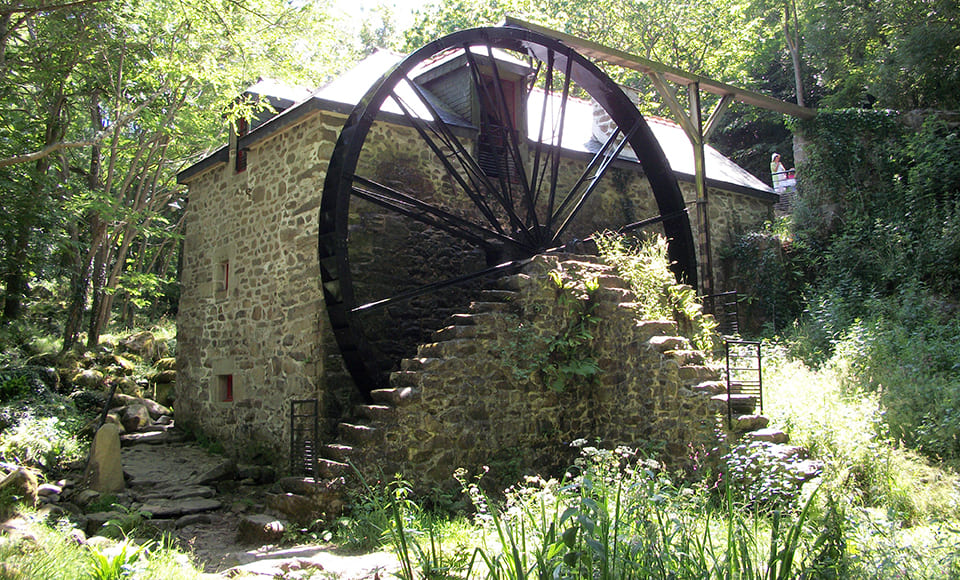 Surrounding area of campsite Pors Peron en Bretagne - the Keriolet water mill