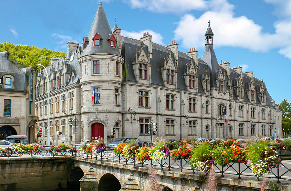 Découvrez Quimper, capitale d’art & d’histoire, lors de votre séjour au camping Pors Peron en Bretagne