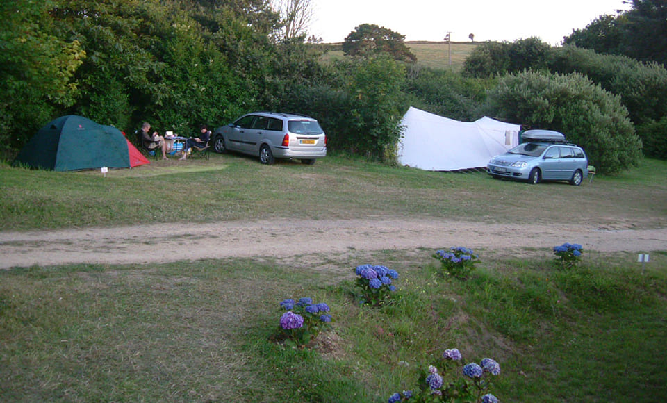 Campsite Pors Peron in Brittany at Beuzec Cap Sizun, campsite pitches for tent or motor-home, package ACSI in Finistère
