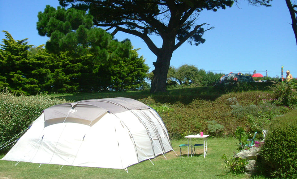 Emplacements de camping sans électricité dans le Finistère - camping Pors Peron en Bretagne