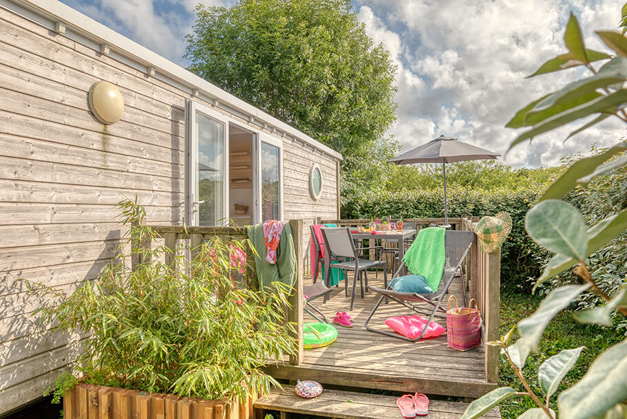 Verhuur van stacaravans Rosier met terras in Zuid-Finistère op de camping Pors Perón, camping in Bretagne